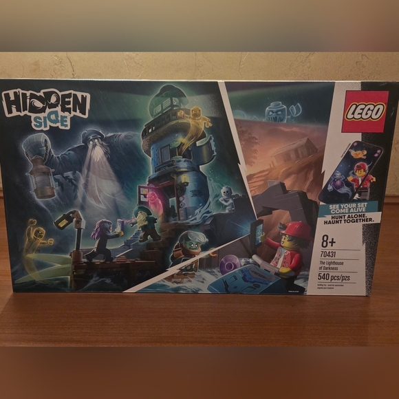 LEGO Hidden Side The Lighthouse of Darkness Building Kit